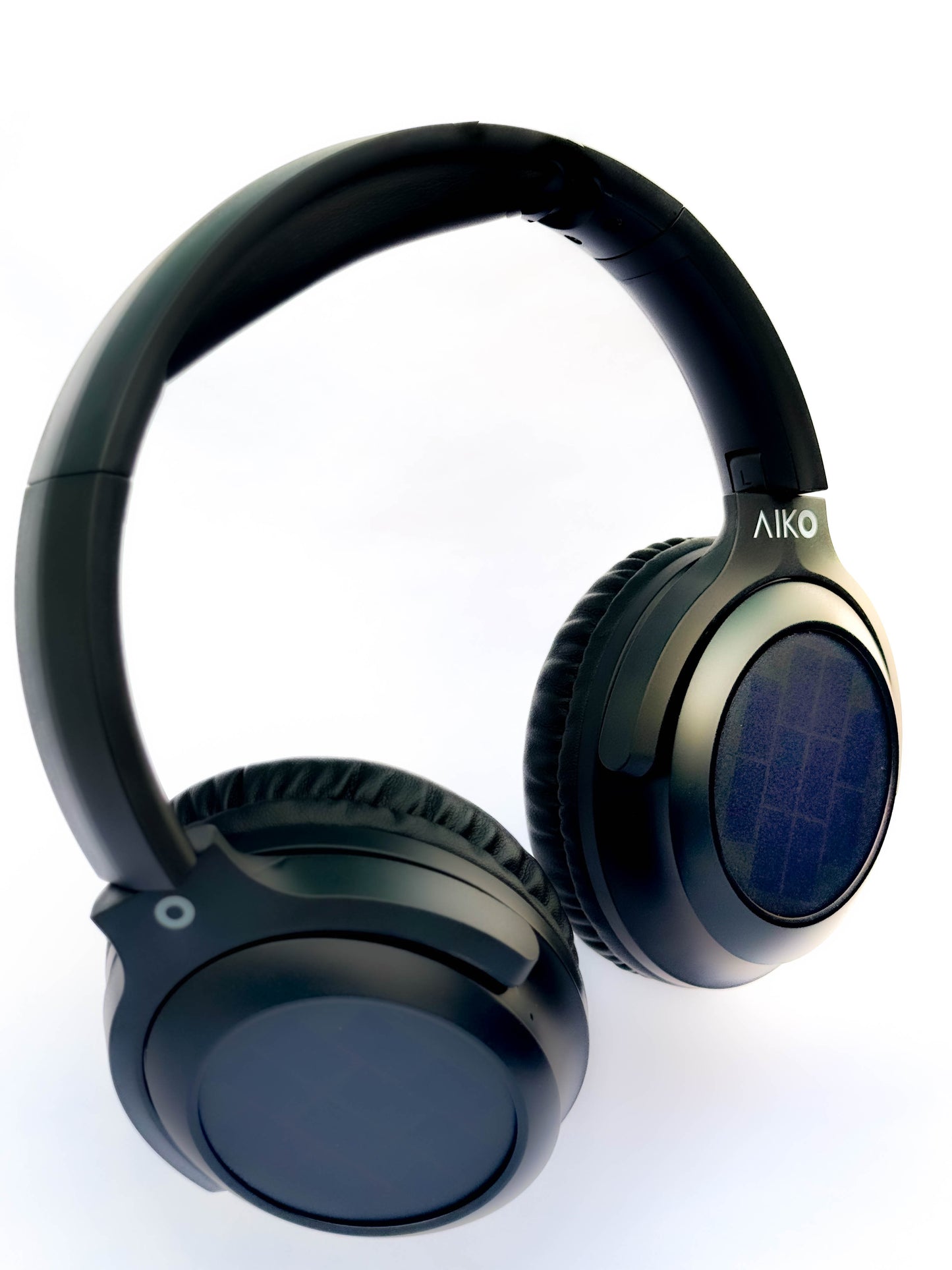 AIKO POLY AUTO-CHARGING HEADPHONES